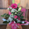 Bouquet bulle haut dans les tons roses - Fleurs de saison